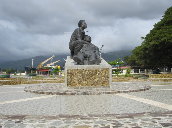 Monument to the Santa Cruz Massacre, centrala Dili.