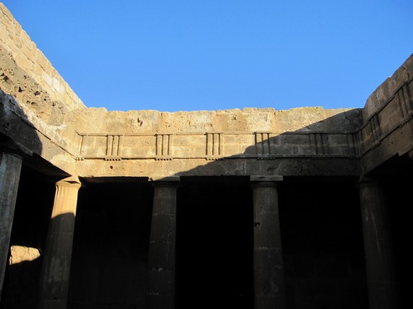 Den tredje graven som rankas som den allra finaste av de sju utgrävda gravarna, Tombs of the kings, Pafos.