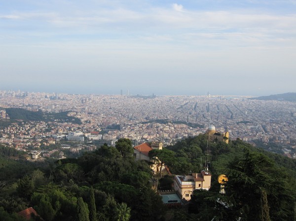 Utsikten  över Barcelona från Tibidabo, Barcelona.