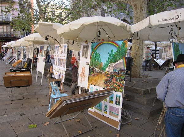 Konst på Plaça del Pi, Barcelona.