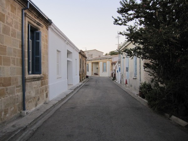 Gatuscen i den grekcypriotiska delen av Nicosia.