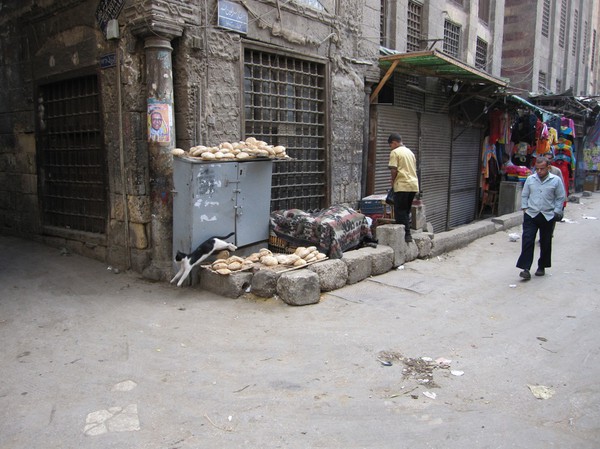 Brödförsäljning i islamic Cairo, Kairo.