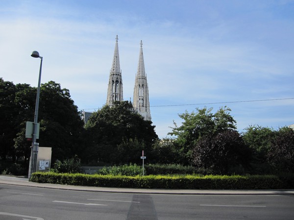 Votivkirche byggd år 1879, Wien.