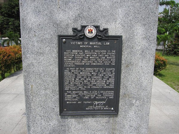 Monument för att hedra offren som skördades under Marcos Martial Law 1972-1981.