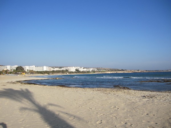 Stranden i centrala Agia Napa.
