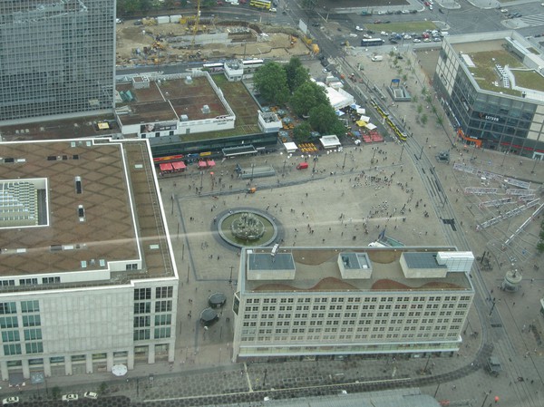 Alexanderplatz uppifrån Fernsehturm, Berlin.