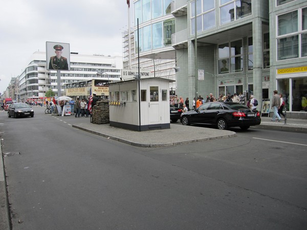 Checkpoint Charlie, Berlin.