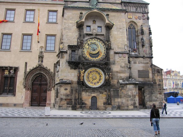 Gamla staden i Prag, en söndag morgon, sommaren 2010.