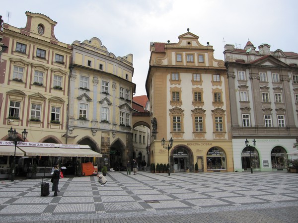 Gamla staden i Prag, en söndag morgon, sommaren 2010.