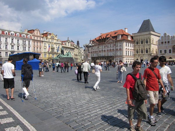 Gamla staden i Prag, en söndag eftermiddag, sommaren 2010.