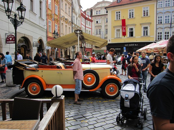 Gamla staden i Prag, en söndag eftermiddag, sommaren 2010.