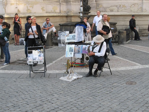 Gamla staden i Prag, en söndag eftermiddag, sommaren 2010.