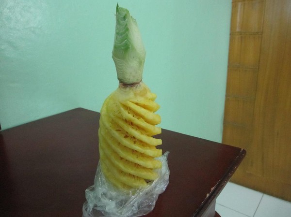Så här skall en ananas se ut! Ormoc, Leyte.