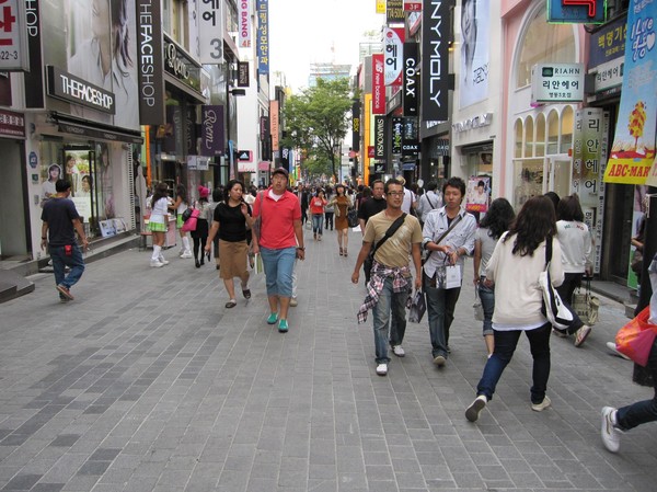 Gatuscen, shopping gata, Seoul.