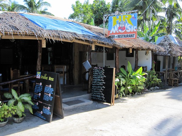 HR Music Bar & Restaurant, från utsidan, Santa Fe, Bantayan island.