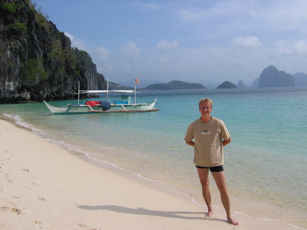 Stefan, 7 Commando Beach, El Nido, Palawan.