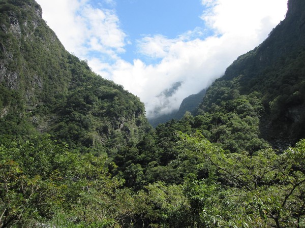 Vandringen genom Taroko Gorge.