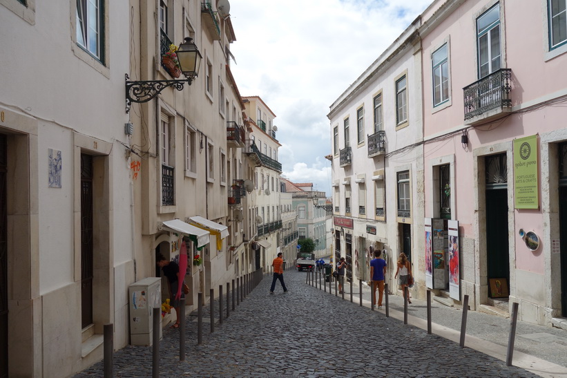 På väg upp till Castelo de São Jorge, Lissabon.