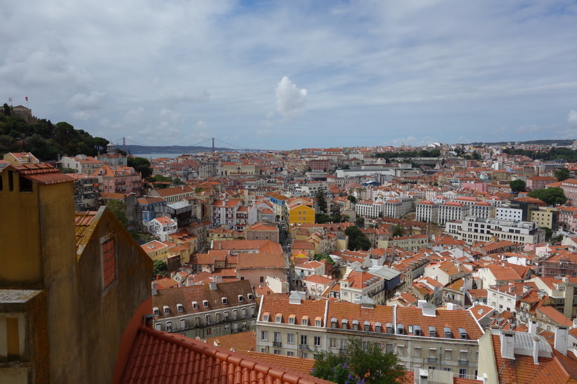 Utsiktsplats Miradouro da Graça, Lissabon.