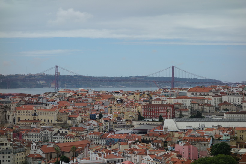 Utsiktsplats Miradouro da Senhora do Monte, Lissabon.
