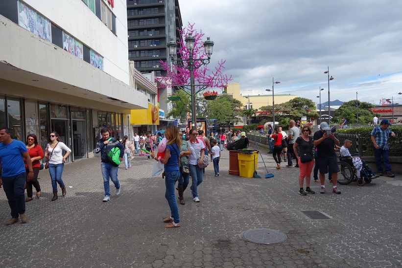 Avenida Central vid Plaza de La Cultura, San José.