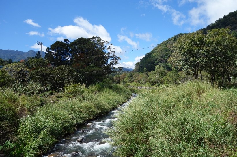 Rio Caldera som rinner ner genom centrala Boquete.