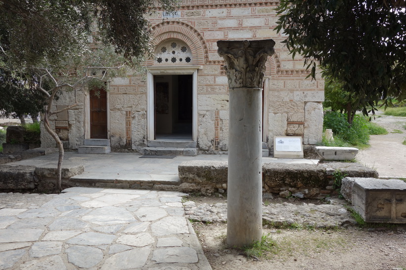 Entrén till kyrkan av de heliga apostlarna, antika Agoran, Aten.