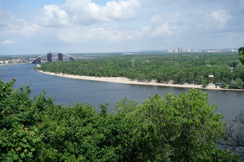 Utsikt över floden Dnepr från Friendship of nations monument, Kyiv.