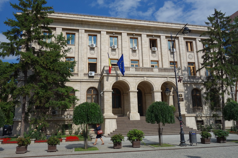 Byggnad längs Boulevard Stefan Cel Mare Si Sfant, Iași.