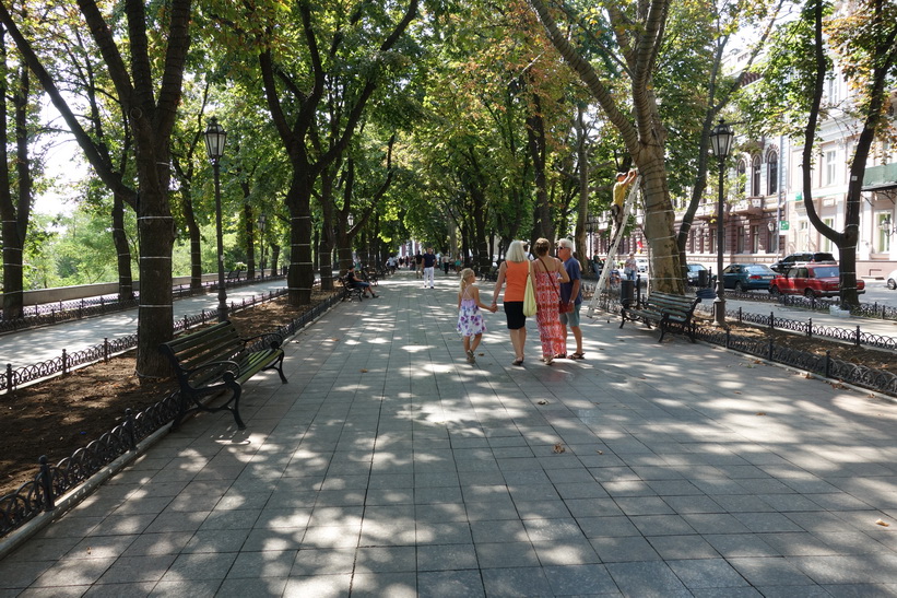 Prymorsky, promenaden i centrala Odessa som leder till Potemkin-trappan.