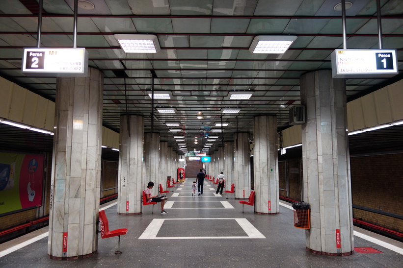 Tunnelbanestation Nicolae Grigorescu, Bukarest.