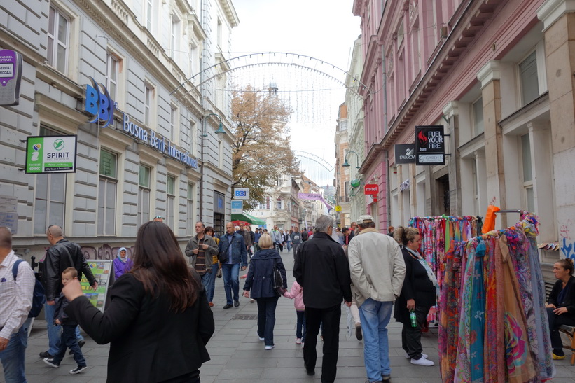 Gatuscen i centrala Sarajevo.