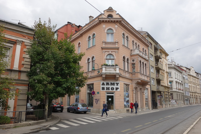 Gatuscen i centrala Sarajevo.