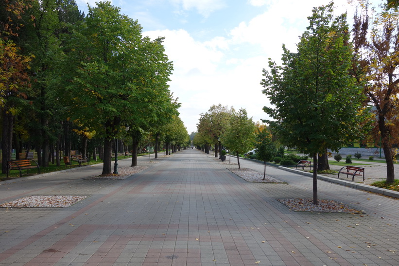 Stadspromenaden i centrala Bitola.