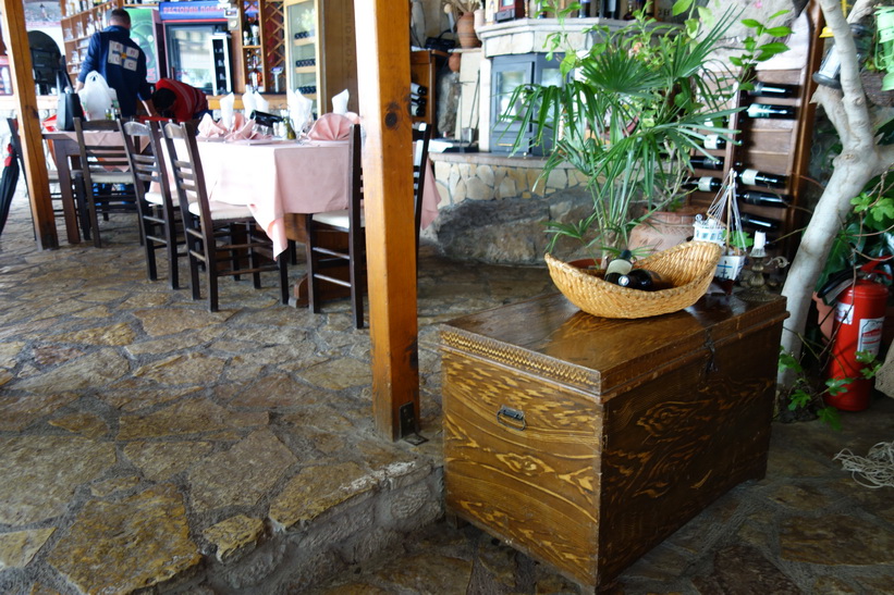 Potpes beach restaurant, Ohrid.