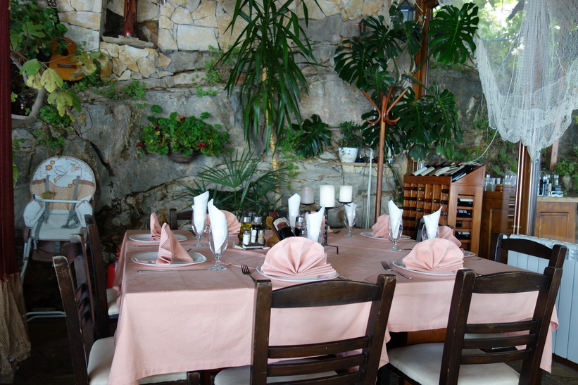 Potpes beach restaurant, Ohrid.