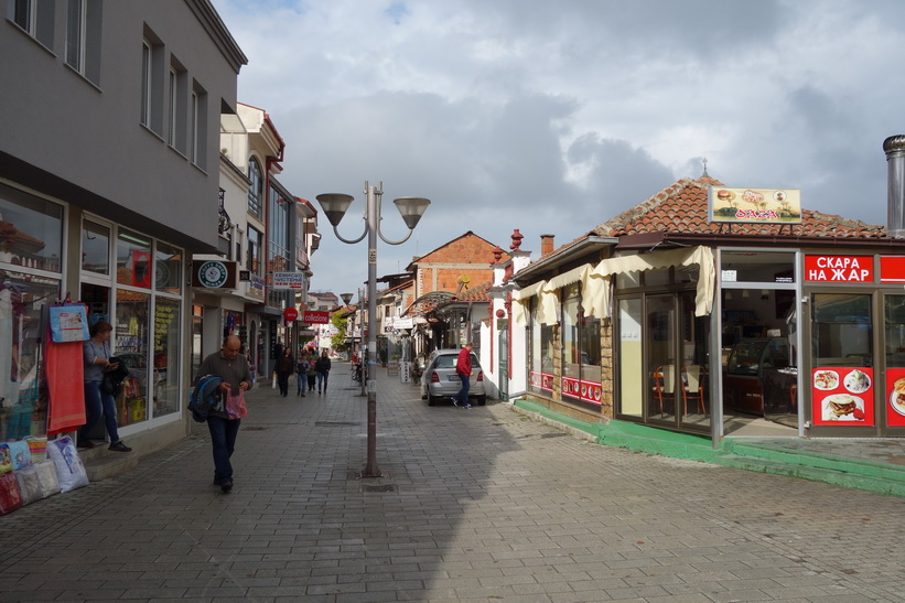 Gågatan i centrala Ohrid.