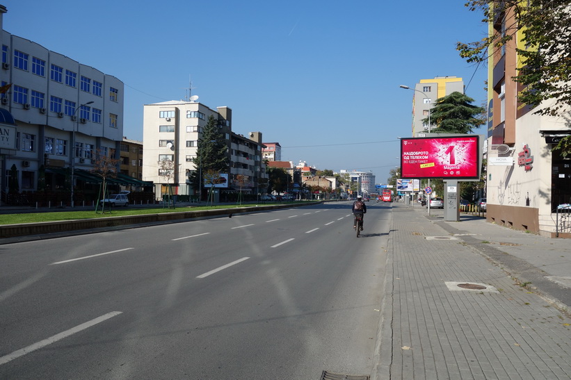 Gatuscen i centrala Skopje.