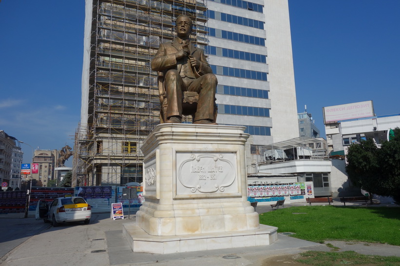 Staty vid Gate Macedonia, Skopje.