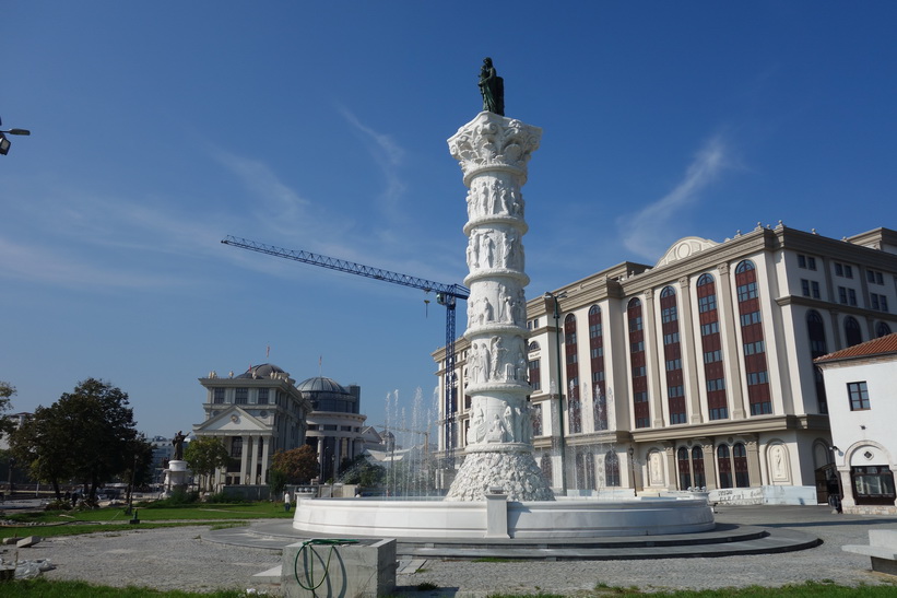 Monument i centrala Skopje.