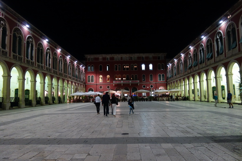 Trg Republike (Republic square), Split.