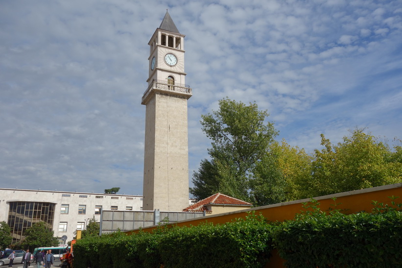 Klocktornet i centrala Tirana.