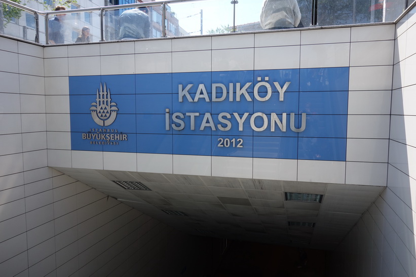 Metrostation Kadiköy, Istanbul.