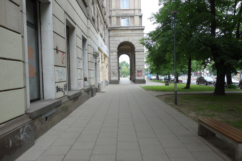 Längs gatan Marszałkowska i centrala Warszawa.