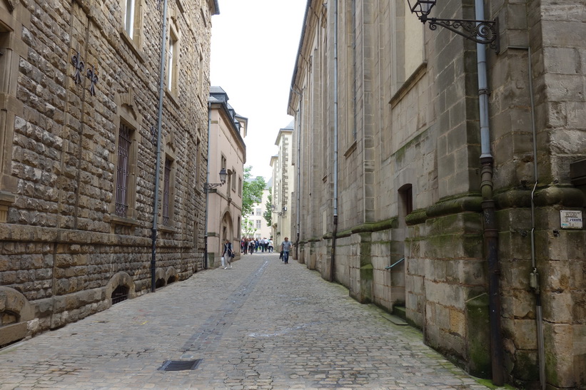 Gatuscen i Luxemburg city.