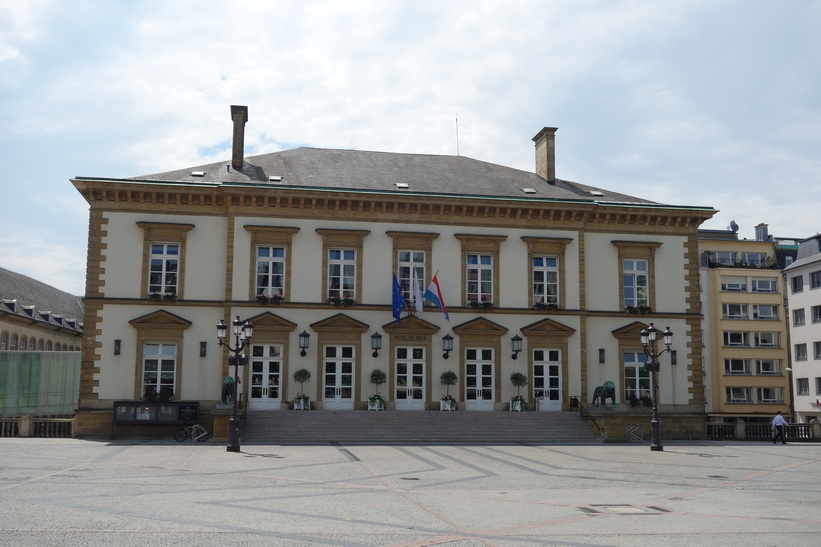 Place Guillaume II, Luxemburg city.