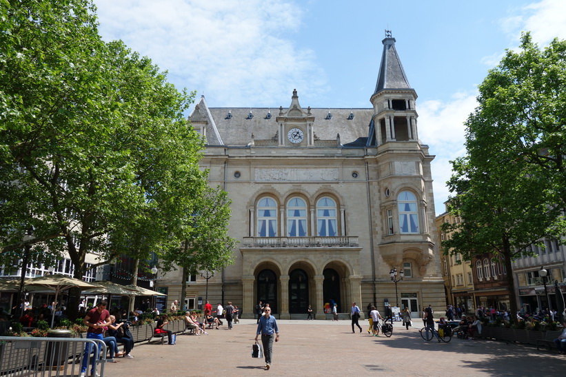 Cerce Municipal, Place d'Armes, Luxemburg city.