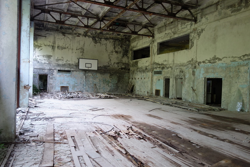 Gymnastiksal i en av Pripyats många skolor.