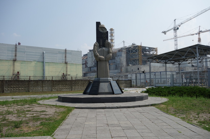 Monumentet för Tjernobyl-katastrofen upprättat år 2006, Tjernobyl.