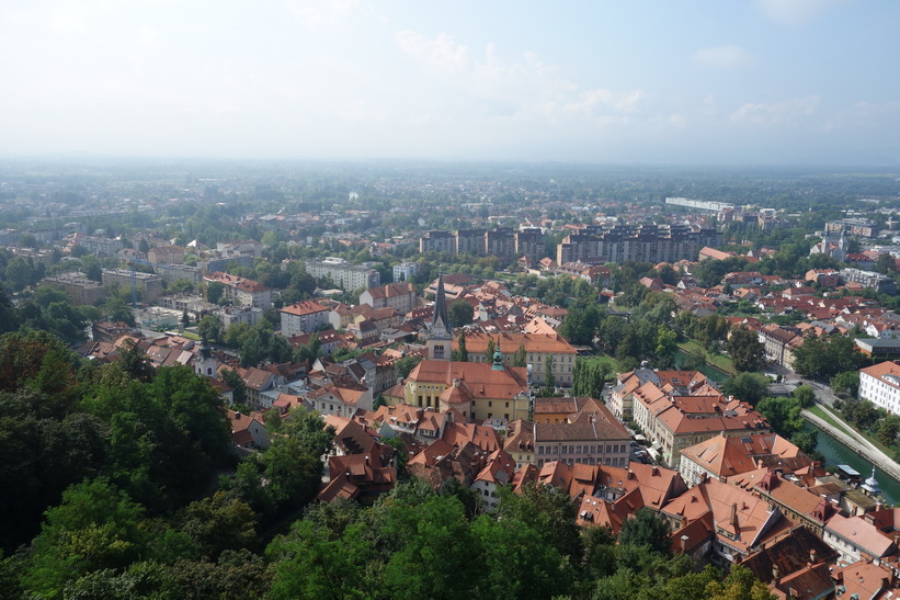 Utsikten över Ljubljana från slottets torn, Ljubljana Castle, Ljubljana.